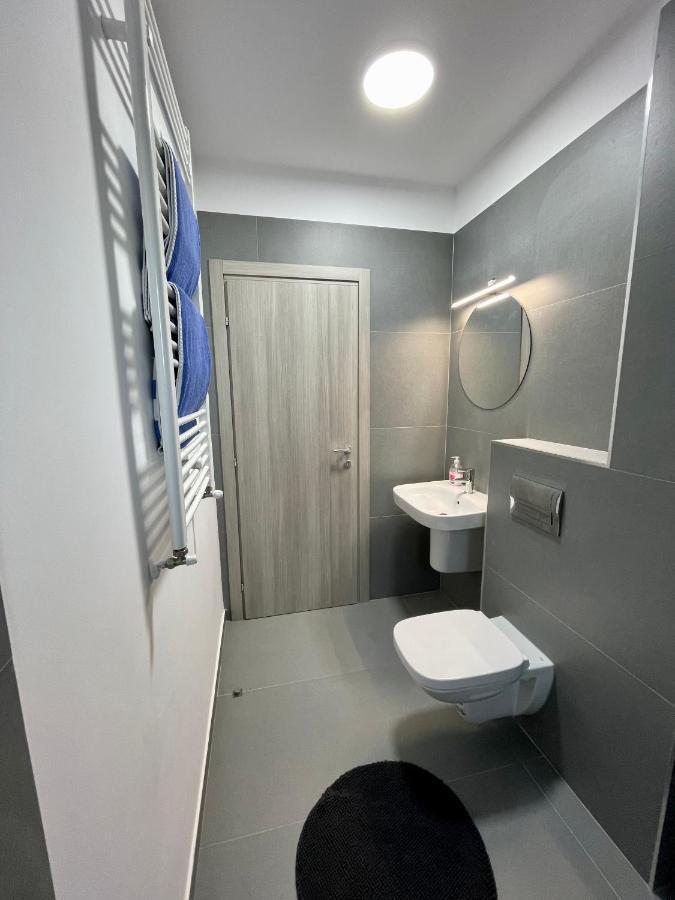 Mega Rossa Residence Bucarest Extérieur photo