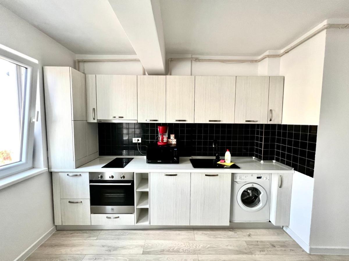 Mega Rossa Residence Bucarest Extérieur photo