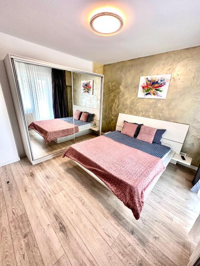Mega Rossa Residence Bucarest Extérieur photo